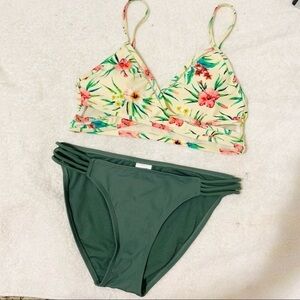 CABANA DEL SOL Green floral bikinis women size M